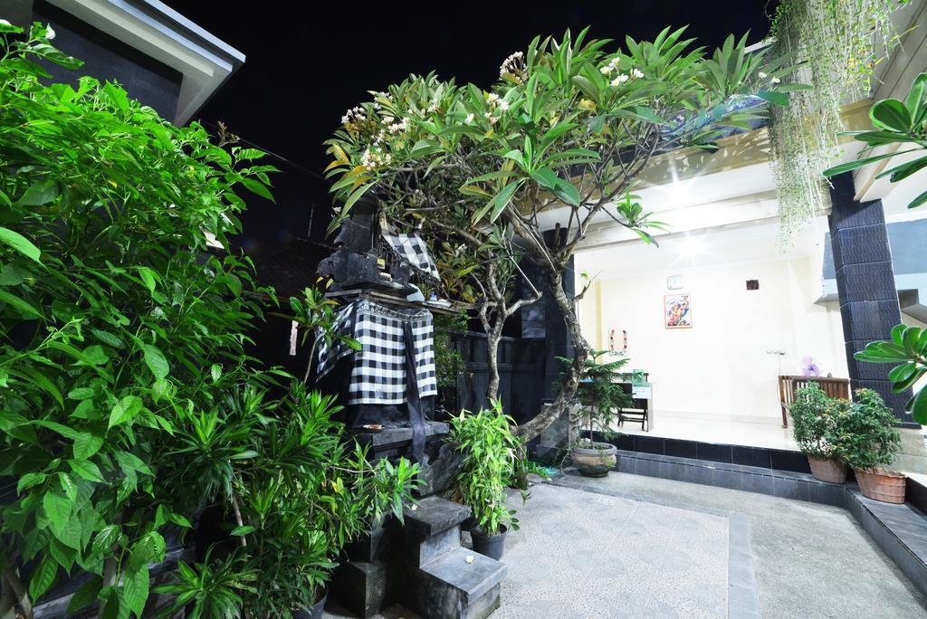 Ganggas Homestay Jimbaran Dış mekan fotoğraf