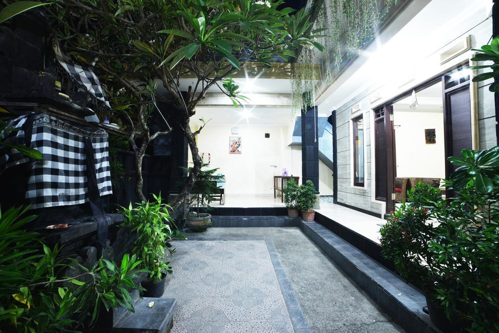 Ganggas Homestay Jimbaran Dış mekan fotoğraf